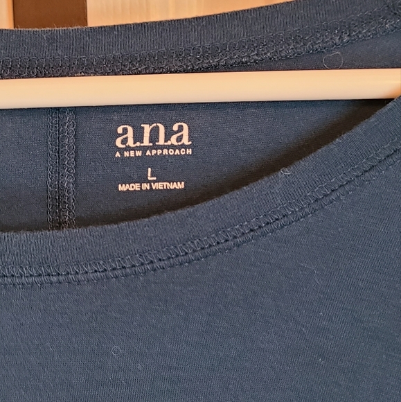 (1119) A New Approach (A.N.A.) Woman's Long Sleeve Crewneck Blouse, Size: Large - Picture 7 of 13
